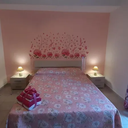 Casa Del Nespolo Antico 阿格里真托
